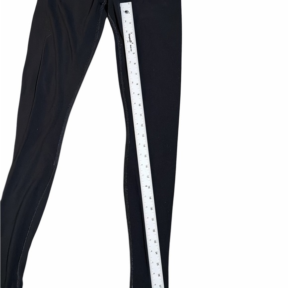 lululemon athletica Midnight Black Leggings - Picture 2 of 5